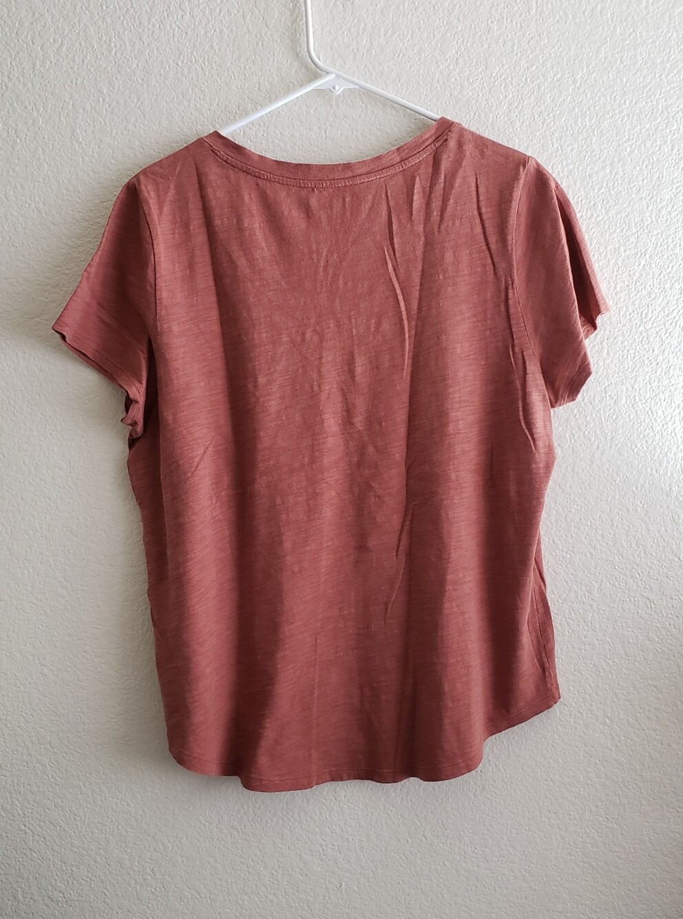 Women's Old Navy Bundle T-shirts - Picture 11 of 15
